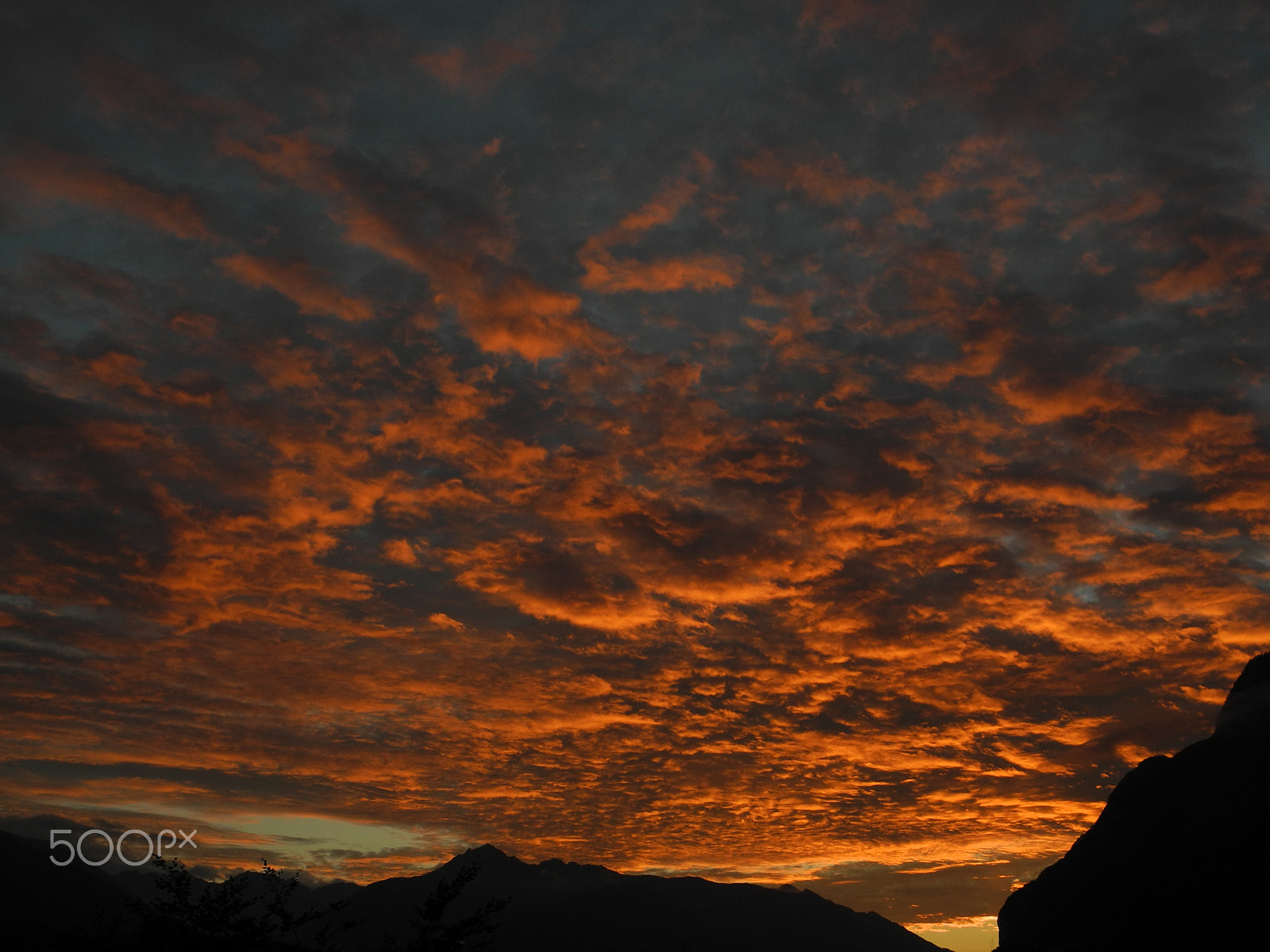 Nikon Coolpix P7100 sample photo. Sunset innsbruck photography