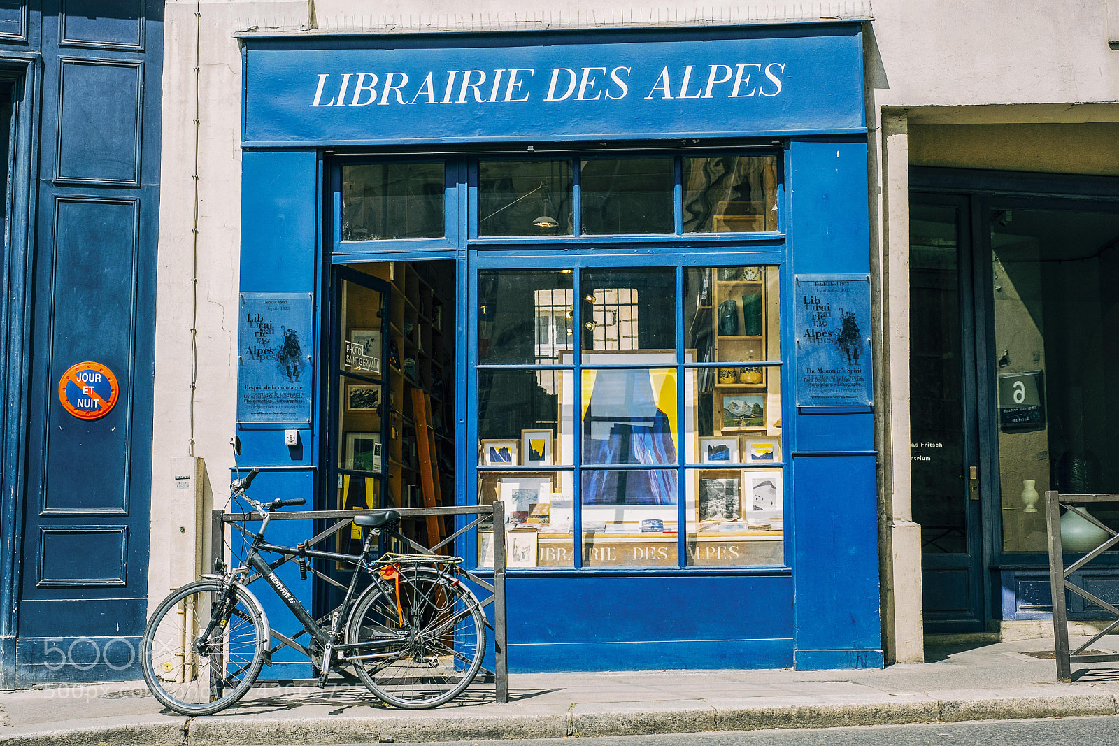 Fujifilm X-T2 sample photo. Paris street photography