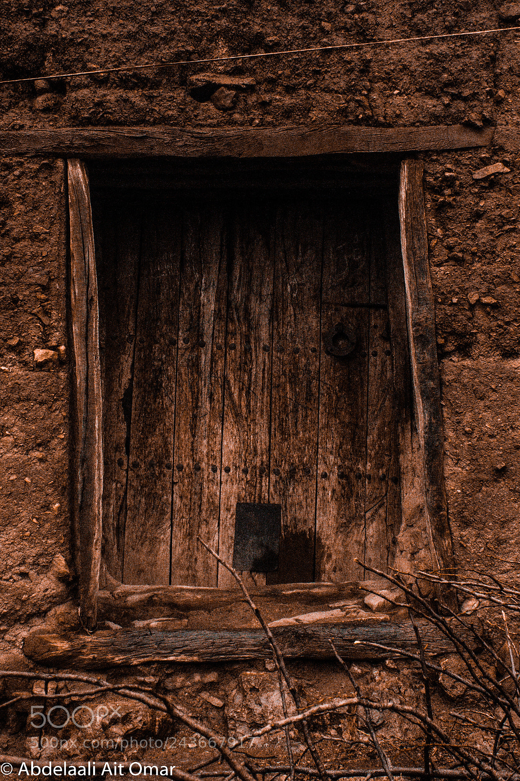 Canon EOS 550D (EOS Rebel T2i / EOS Kiss X4) sample photo. Wooden door photography