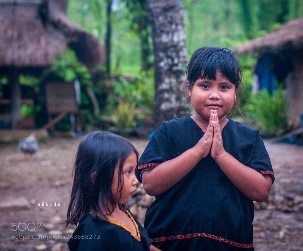 Nikon D300 sample photo. Girls from sasak tribe photography