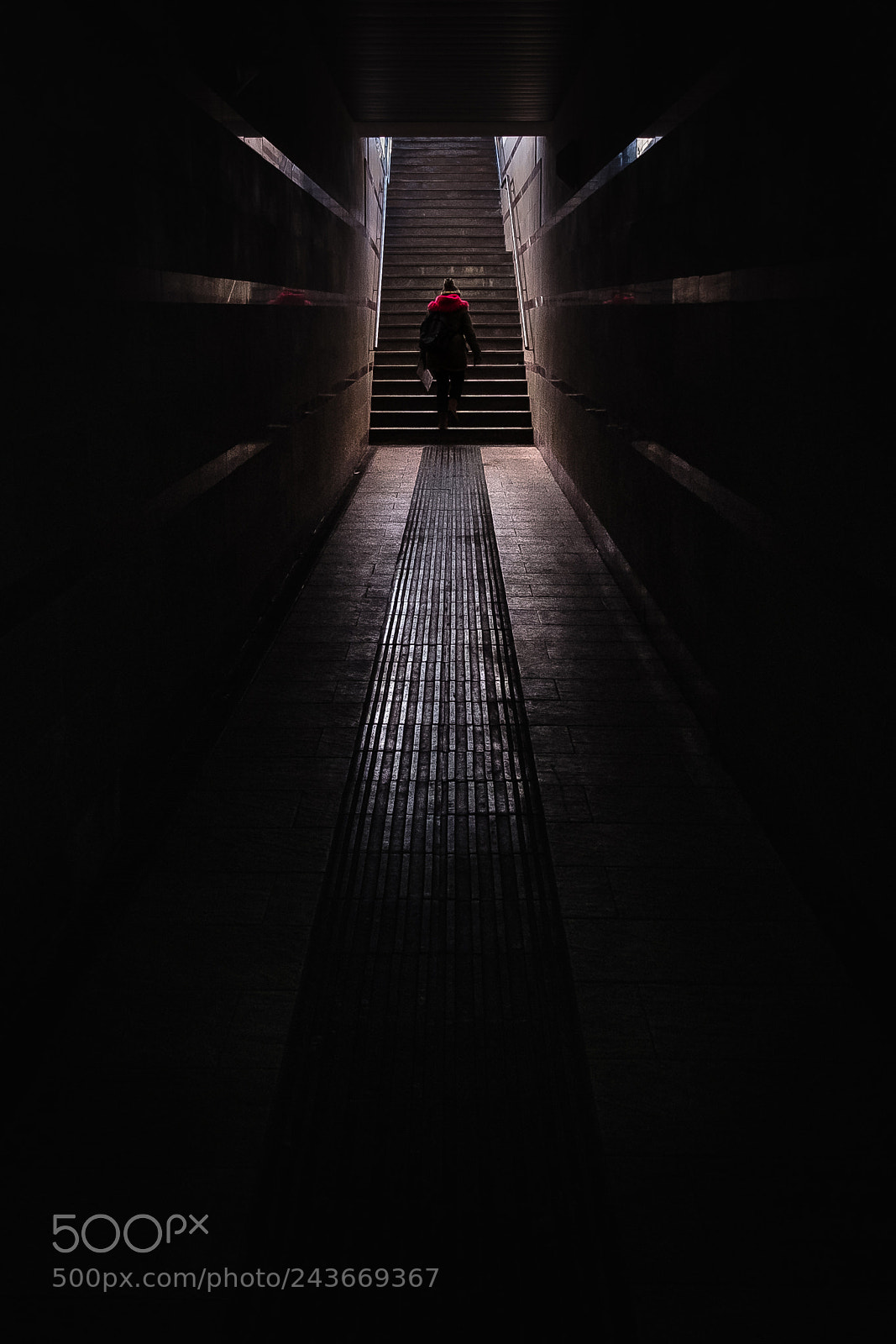 Fujifilm X-T2 sample photo. Fra l'arioporto e la photography