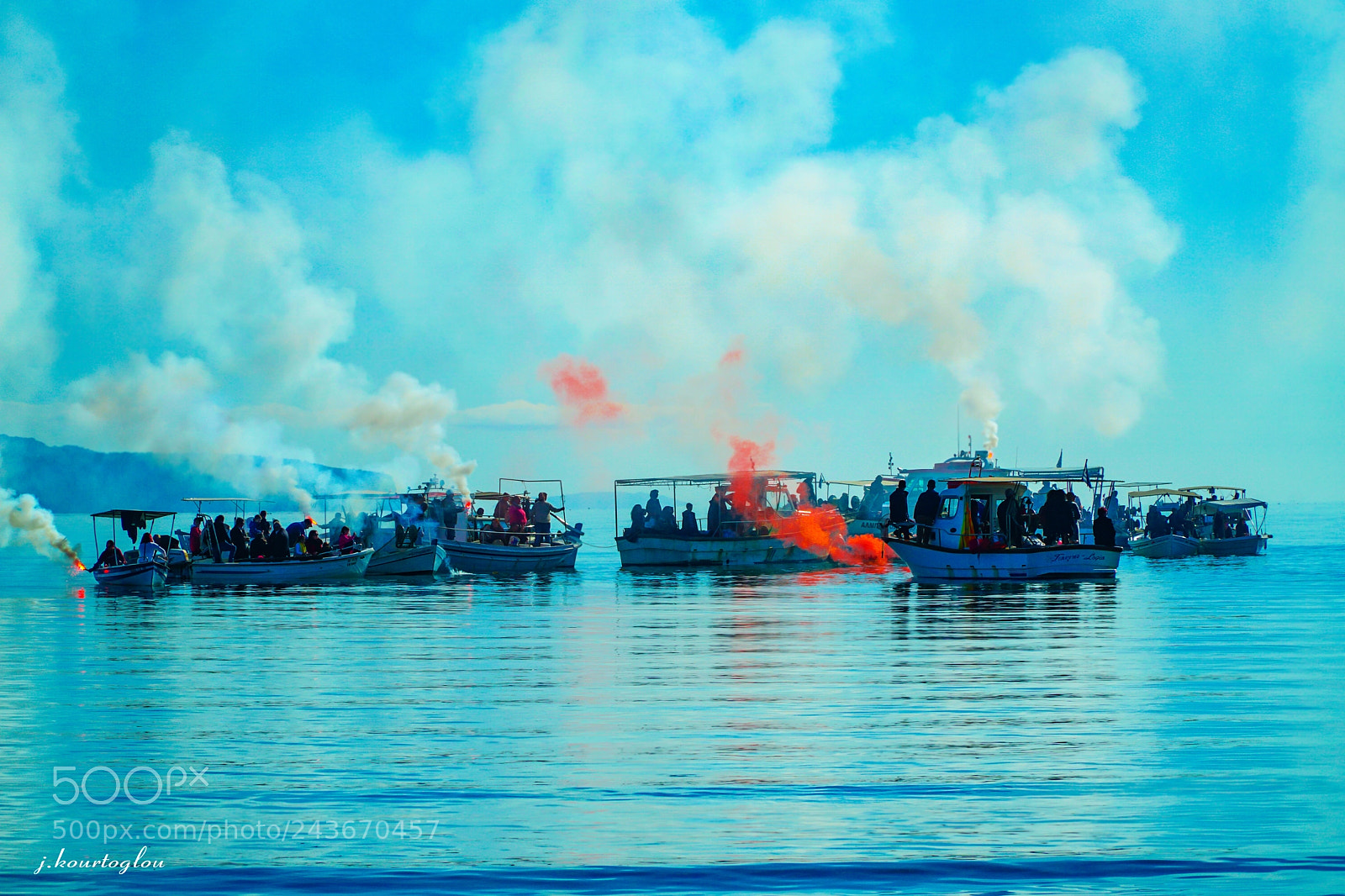 Sony a6500 sample photo. Concentration at sea photography