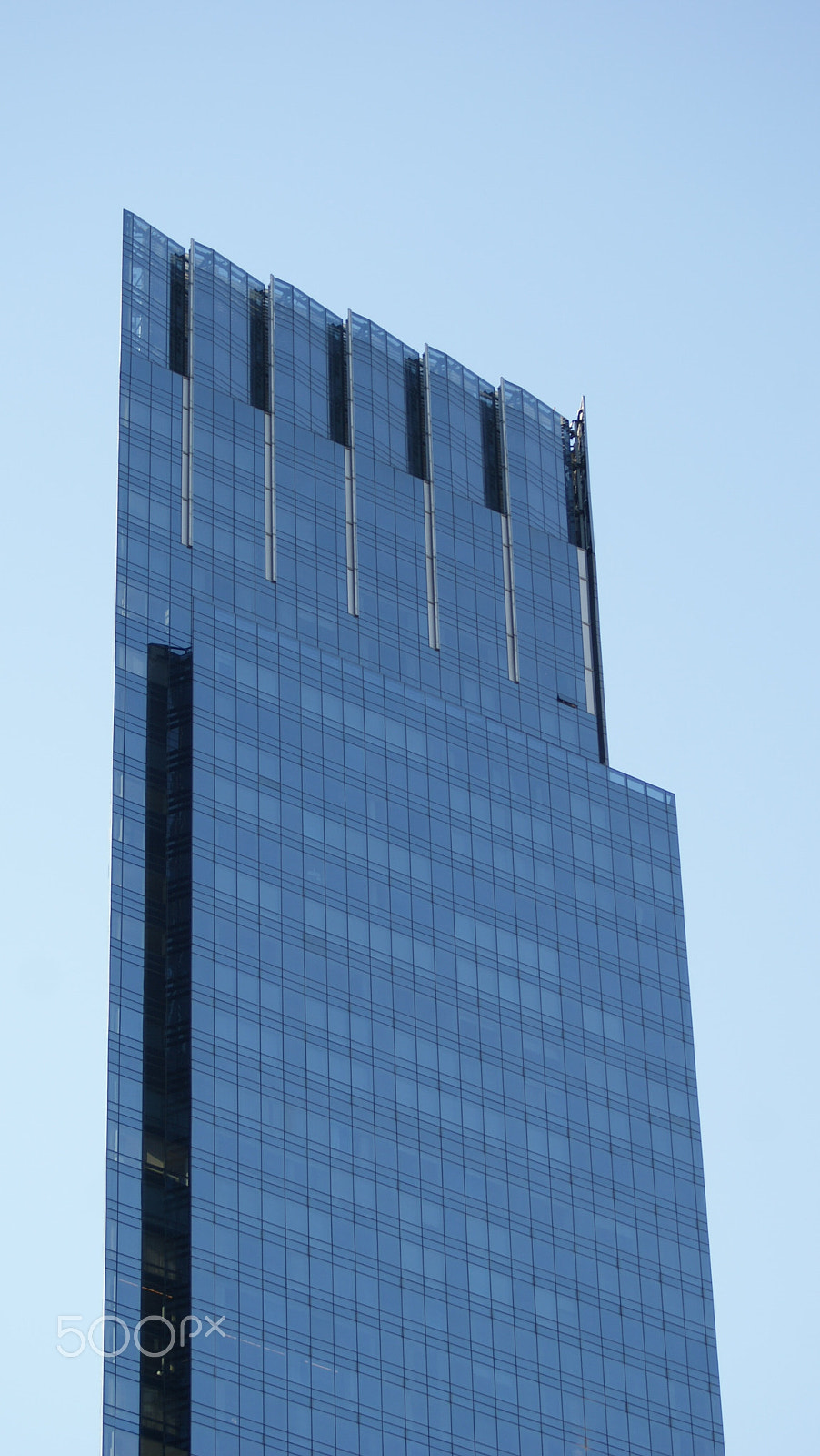 Sony 75-300mm F4.5-5.6 sample photo. Blue skyscraper. photography