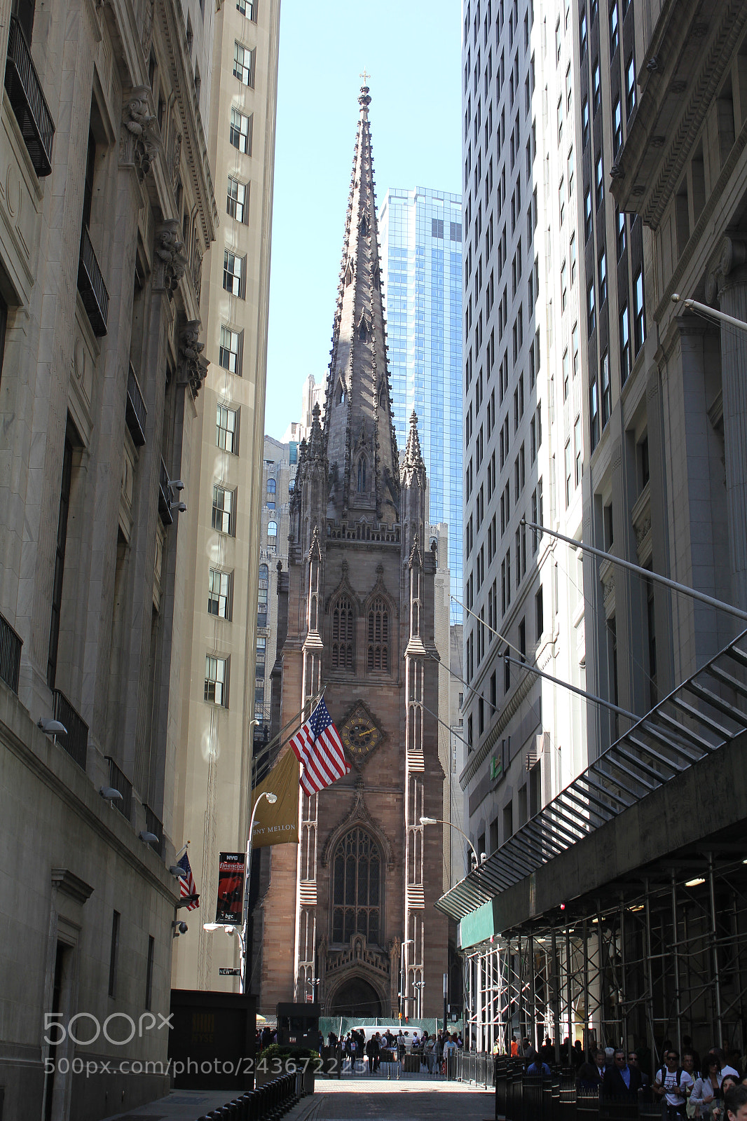Canon EOS 550D (EOS Rebel T2i / EOS Kiss X4) sample photo. Broadway, city, street, photography