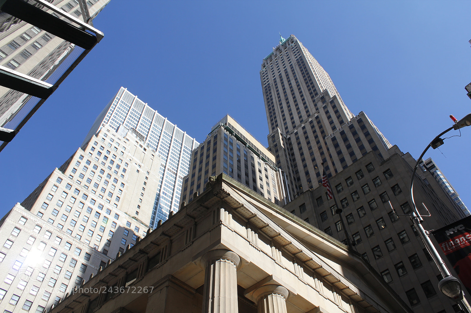 Canon EOS 550D (EOS Rebel T2i / EOS Kiss X4) sample photo. Broadway, city, street, photography