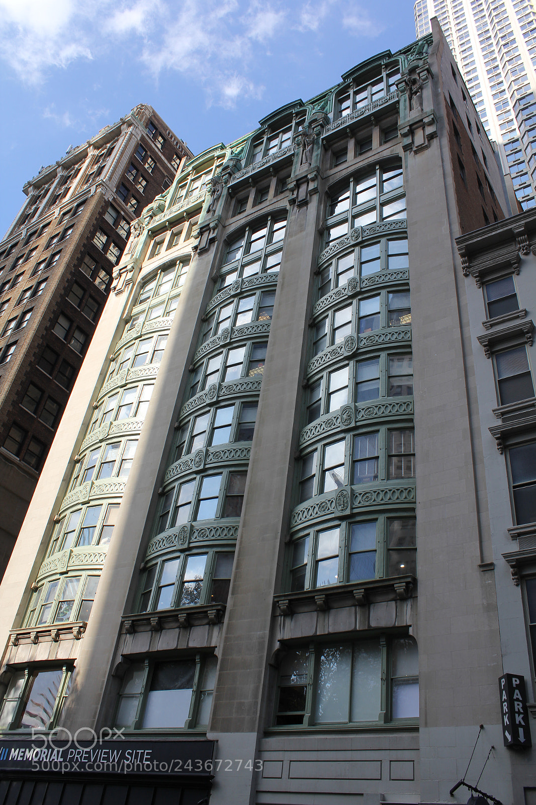 Canon EOS 550D (EOS Rebel T2i / EOS Kiss X4) sample photo. Broadway, city, street, photography