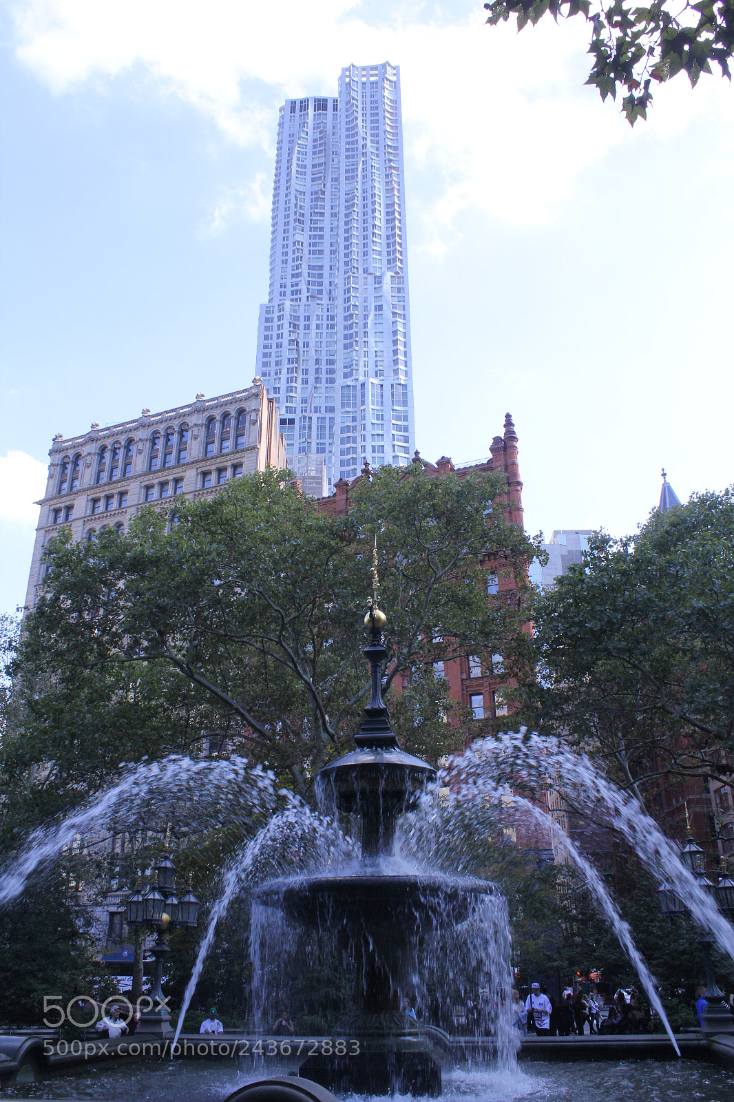 Canon EOS 550D (EOS Rebel T2i / EOS Kiss X4) sample photo. Broadway, city, street, photography