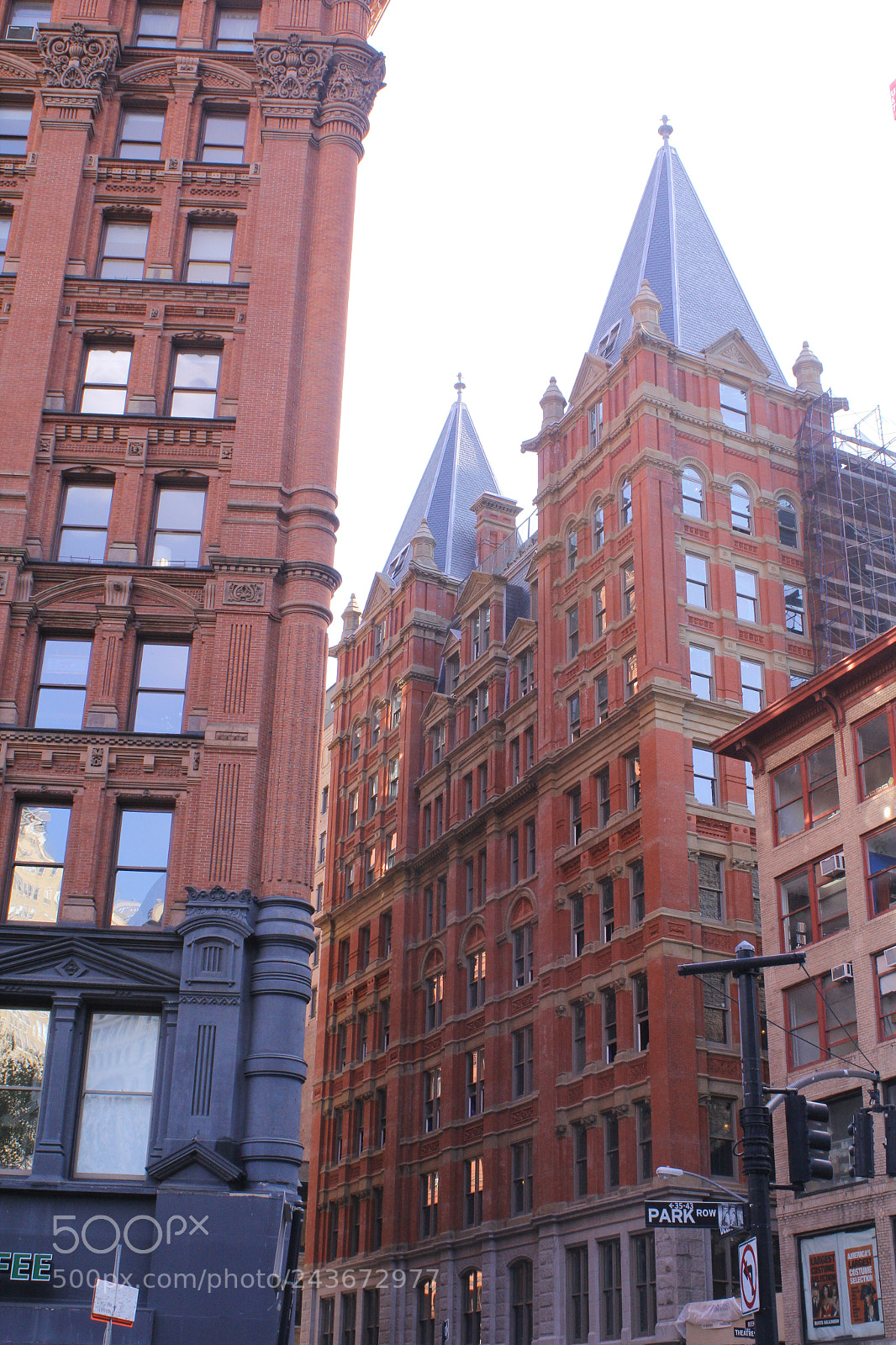 Canon EOS 550D (EOS Rebel T2i / EOS Kiss X4) sample photo. Broadway, city, street, photography