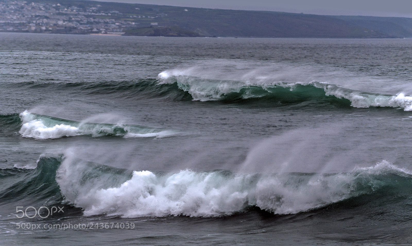 Nikon D90 sample photo. Godrevy waves photography