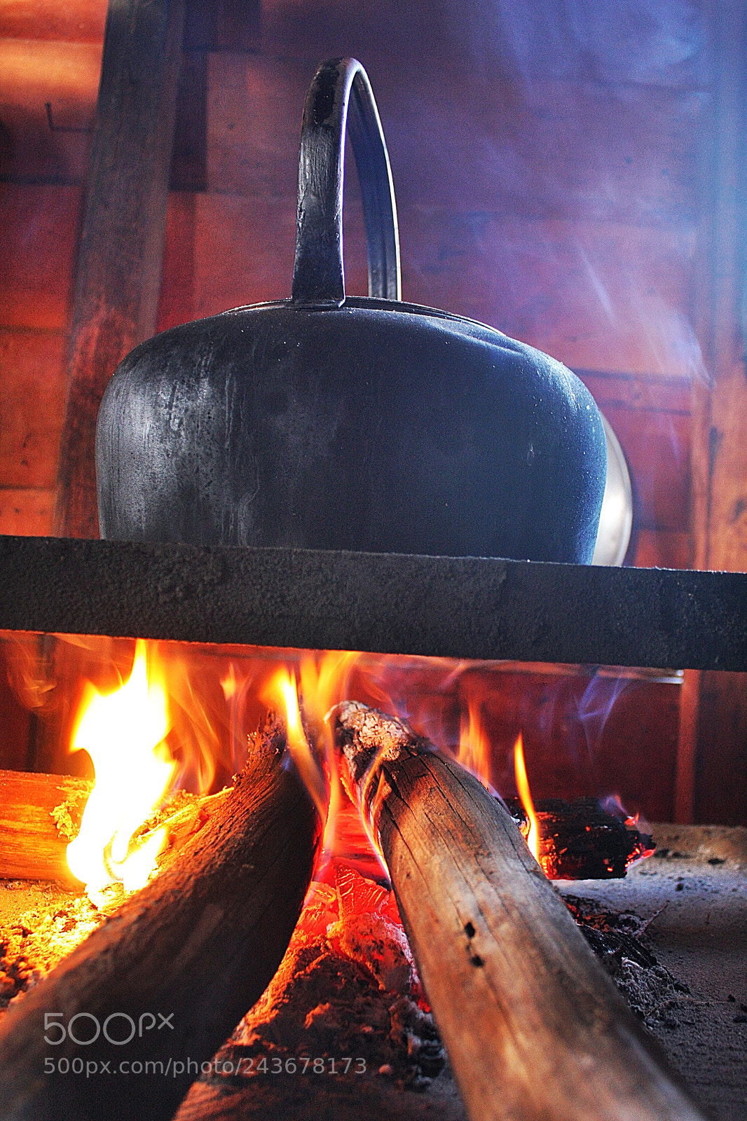 Canon EOS 40D sample photo. Boiling water using fireword photography