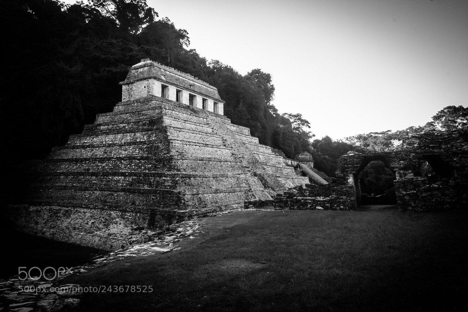 Canon EOS 1200D (EOS Rebel T5 / EOS Kiss X70 / EOS Hi) sample photo. Templo de las inscripciones photography
