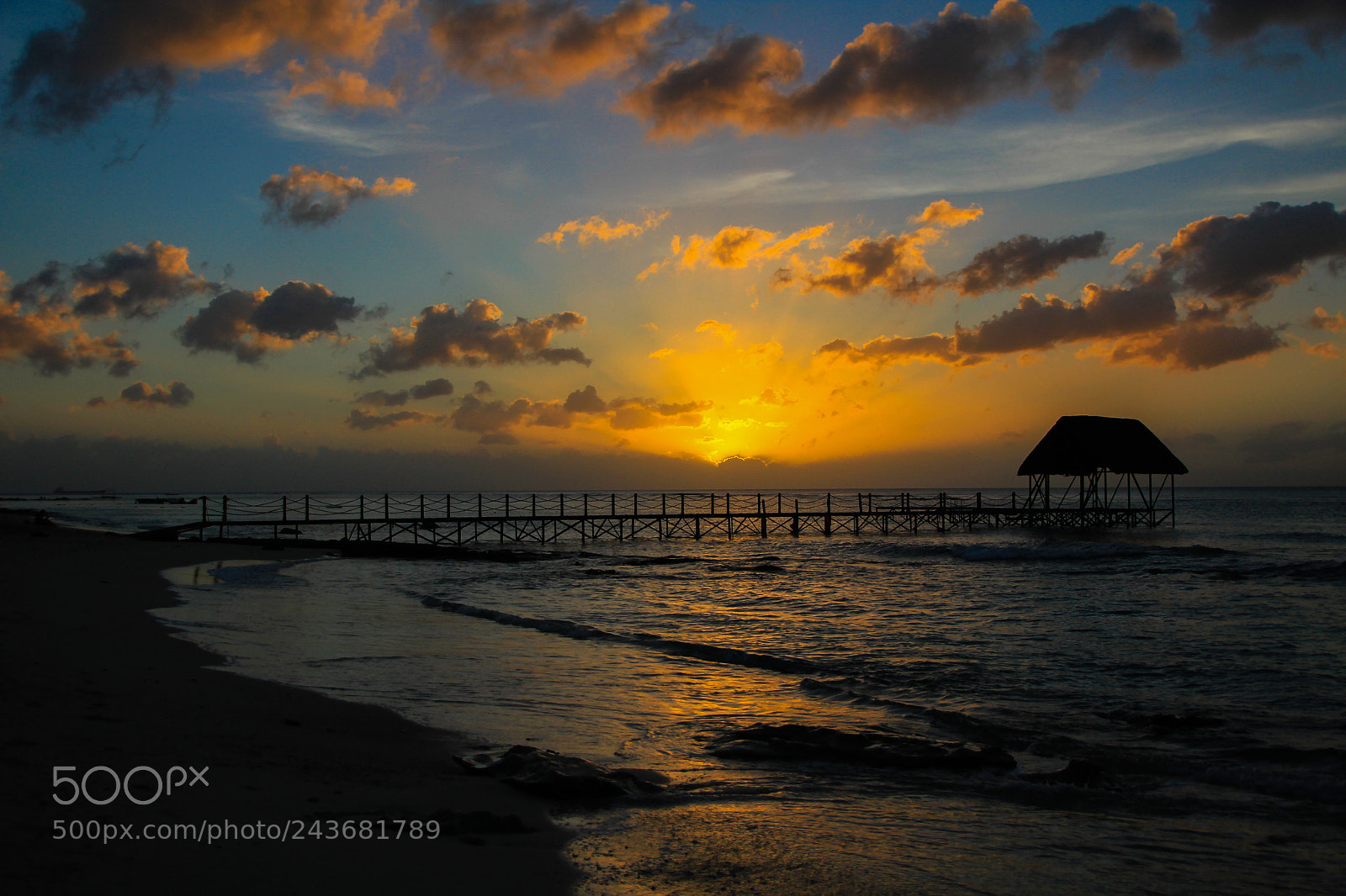 Canon EOS 550D (EOS Rebel T2i / EOS Kiss X4) sample photo. Sunset of mauritius photography