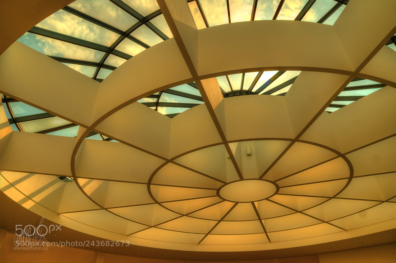 Sony SLT-A57 sample photo. Pinakothek der moderne photography