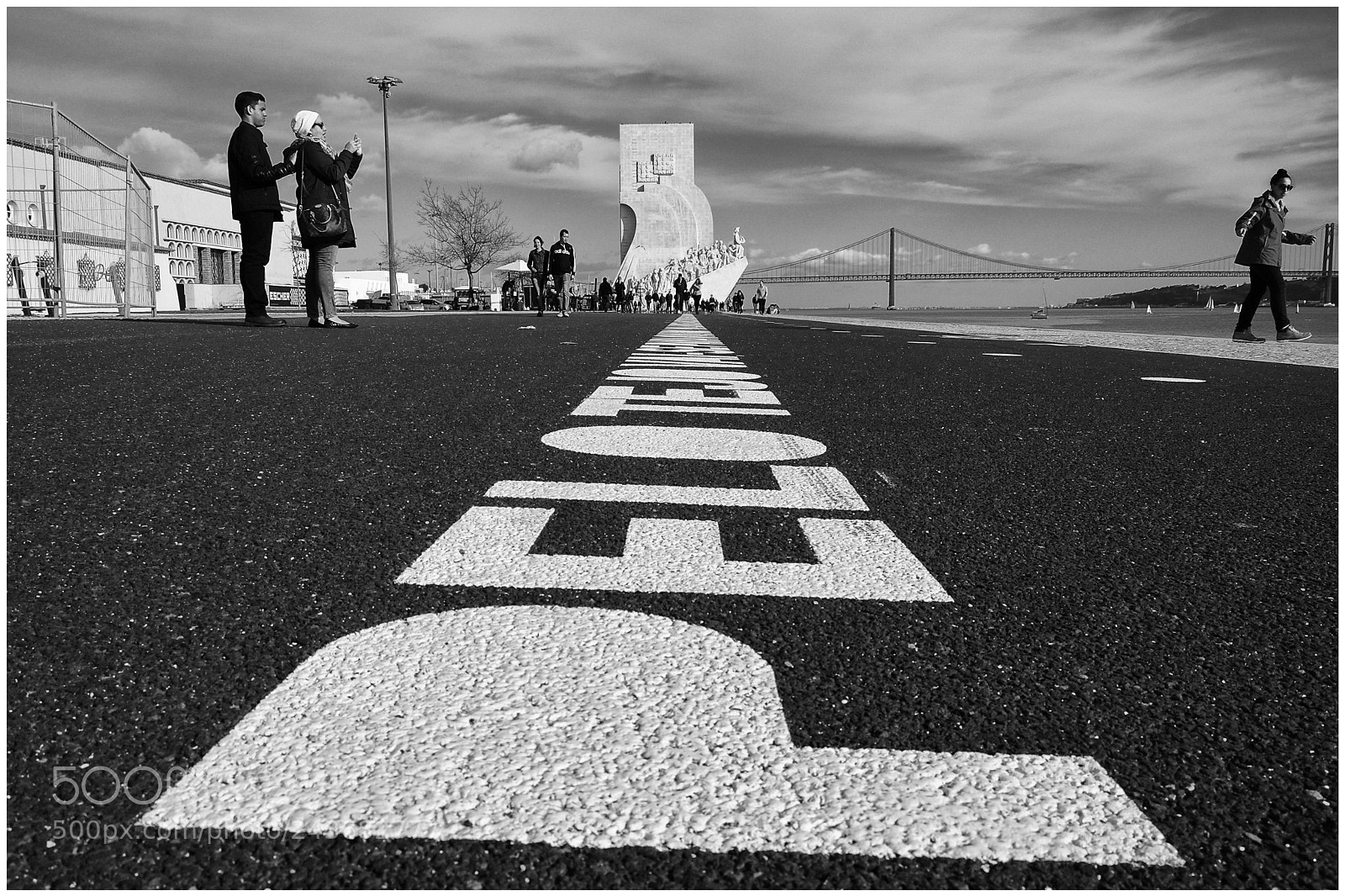 Fujifilm X-T10 sample photo. Poetry on the floor photography