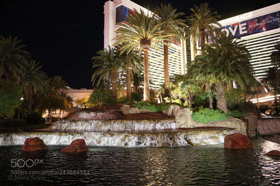 Canon EOS 100D (EOS Rebel SL1 / EOS Kiss X7) sample photo. Mirage at night ii photography