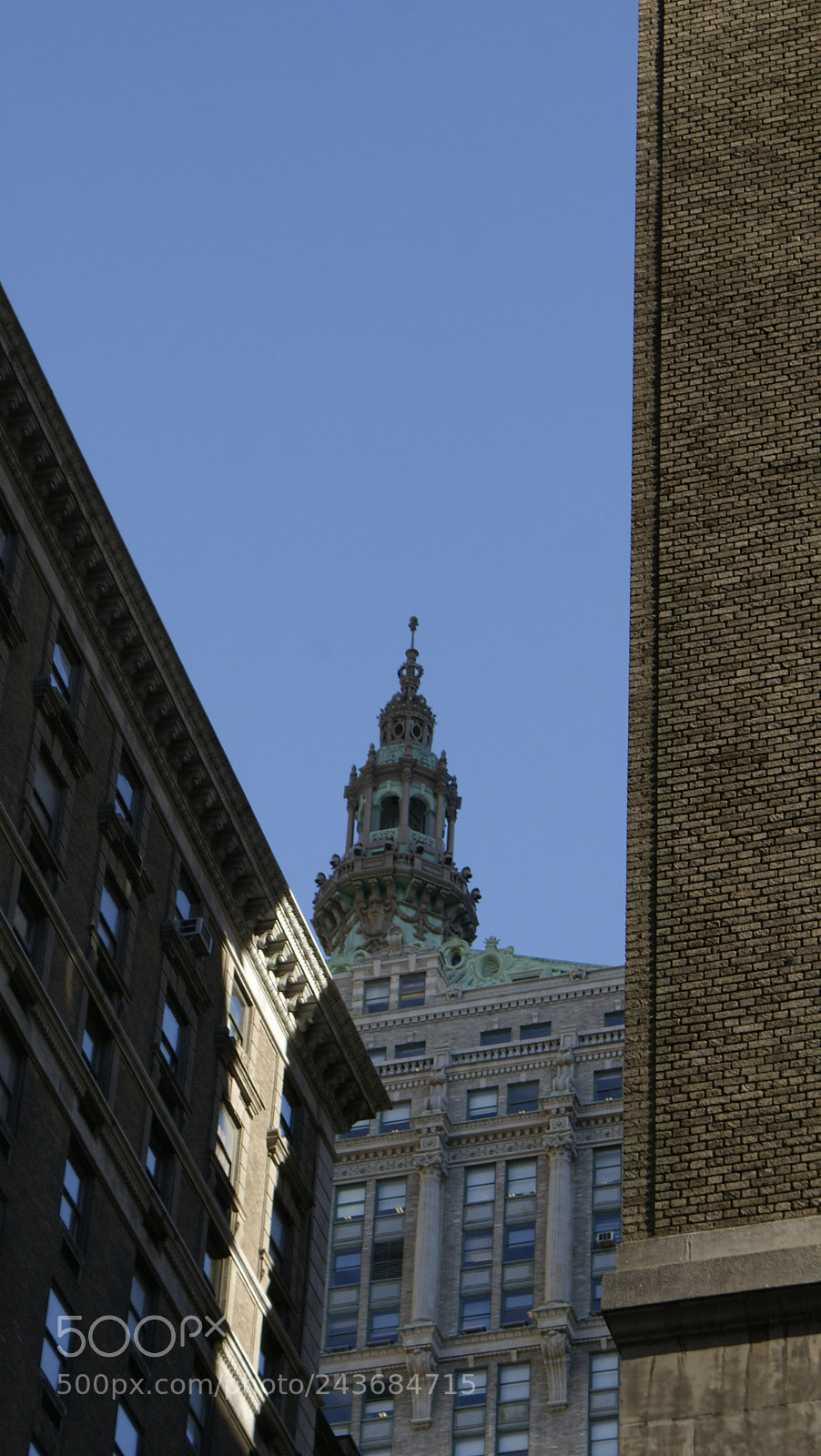 Sony DT 18-70mm F3.5-5.6 sample photo. Broadway, city, street, photography