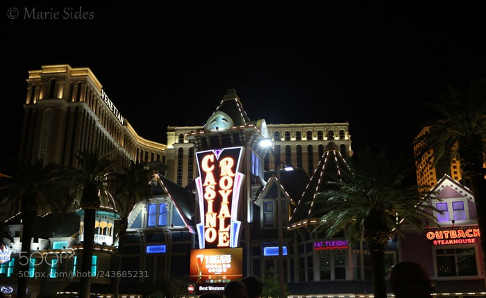 Canon EOS 100D (EOS Rebel SL1 / EOS Kiss X7) sample photo. Casino royale photography