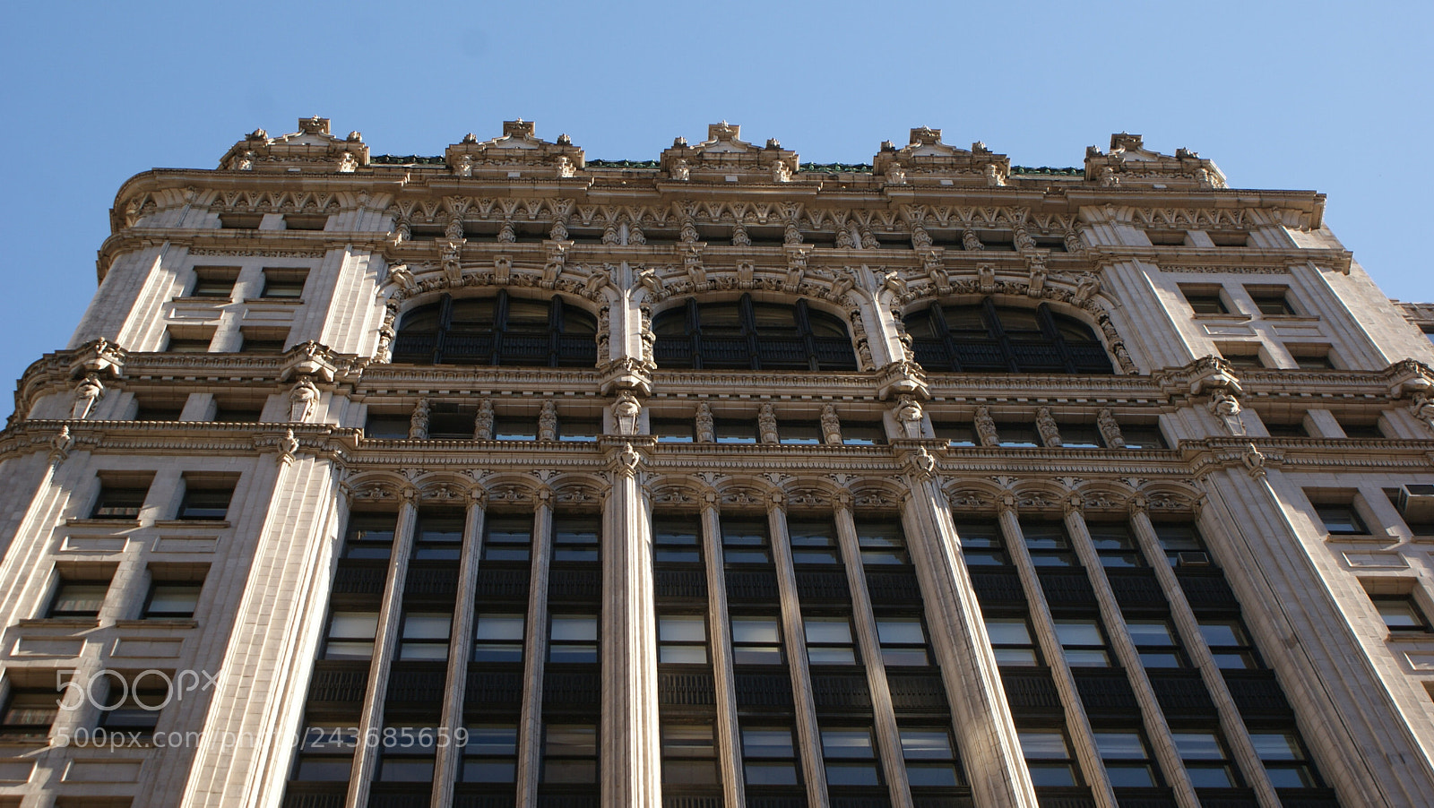 Sony DT 18-70mm F3.5-5.6 sample photo. Broadway, city, street, photography
