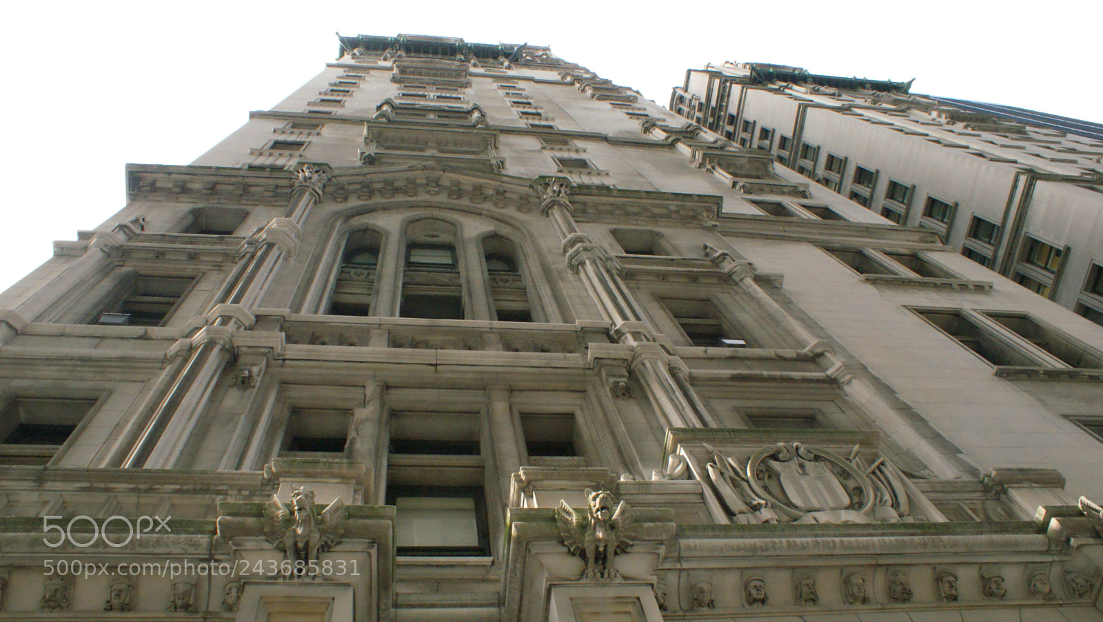 Sony DT 18-70mm F3.5-5.6 sample photo. Broadway, city, street, photography