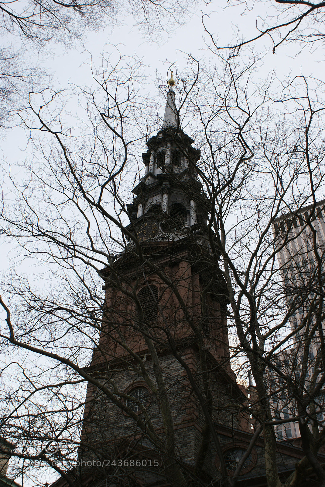 Sony DT 18-70mm F3.5-5.6 sample photo. Broadway, city, street, photography