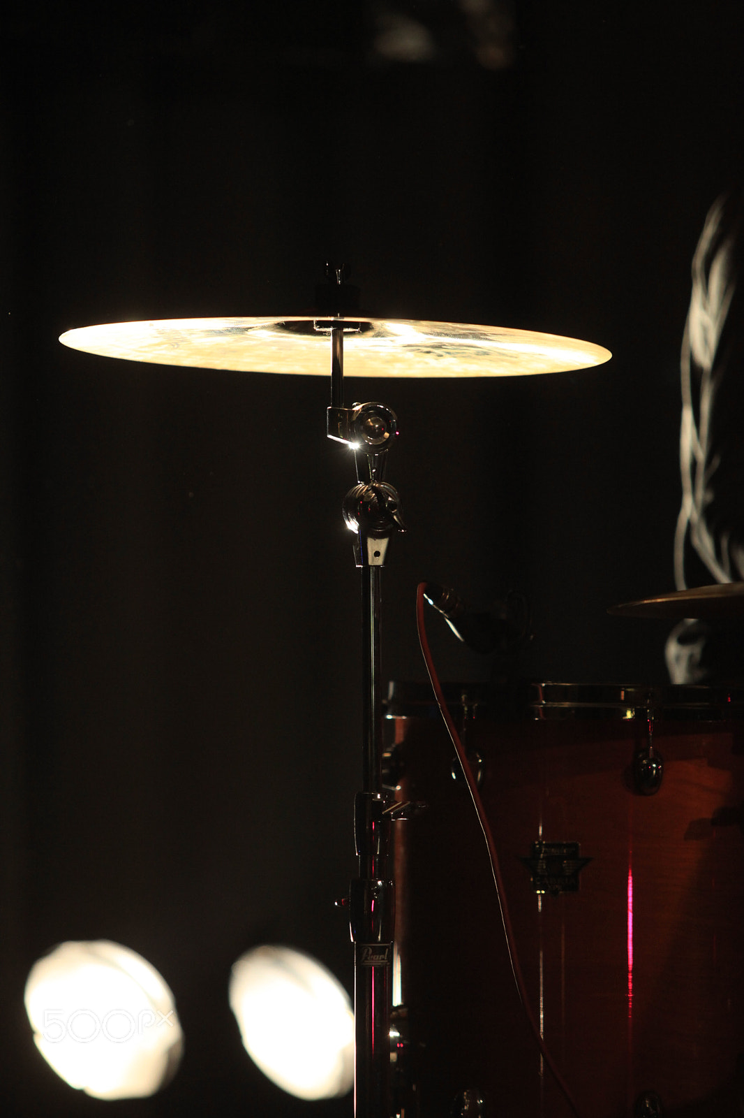 Canon EF 70-200mm F2.8L USM sample photo. Drum set on concert photography