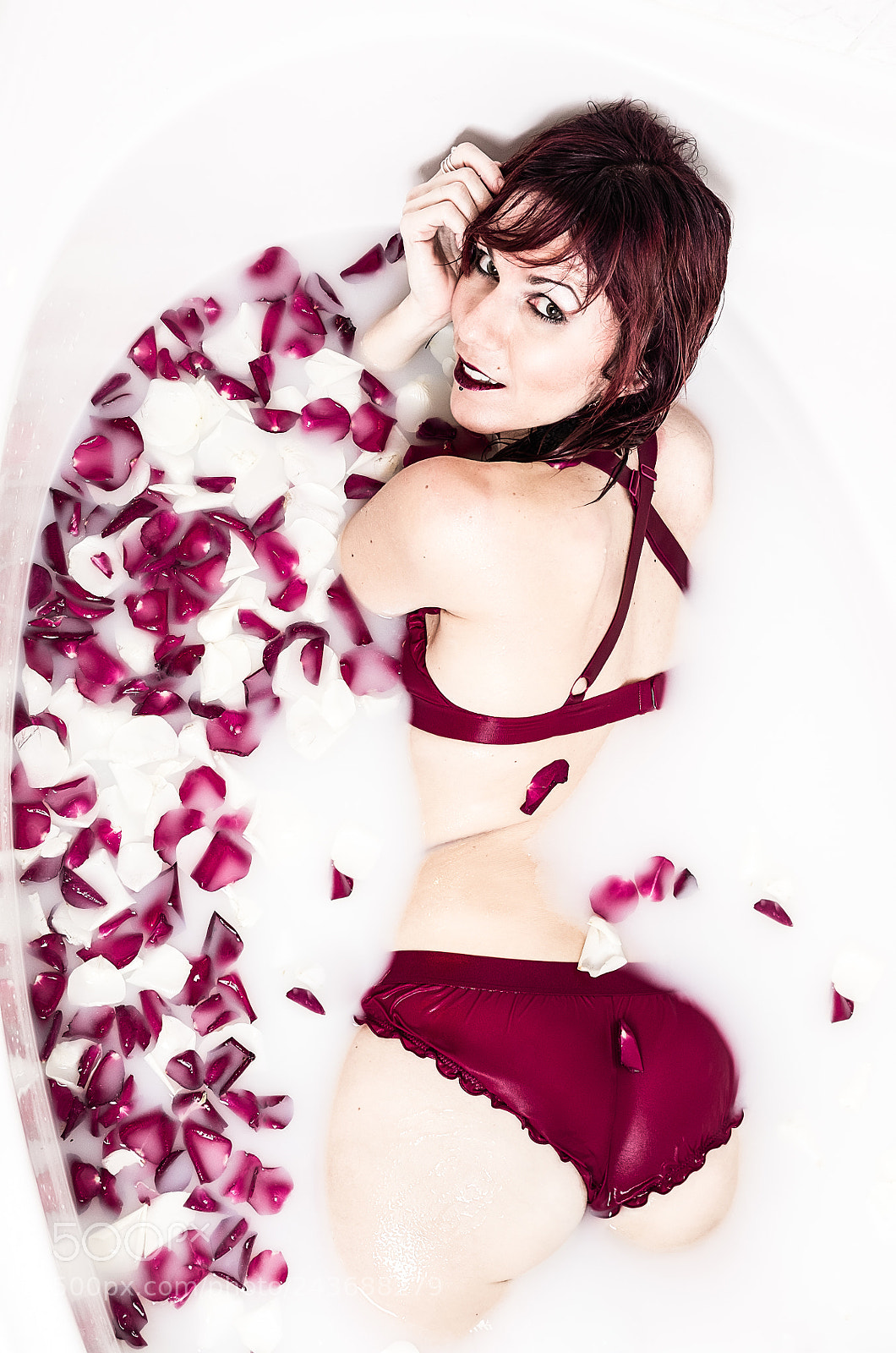 Fujifilm X-T1 sample photo. In the bath photography