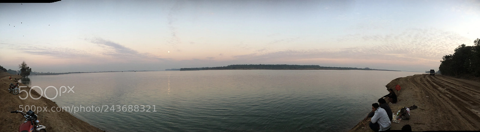 Apple iPhone 5s sample photo. Jhelum river photography