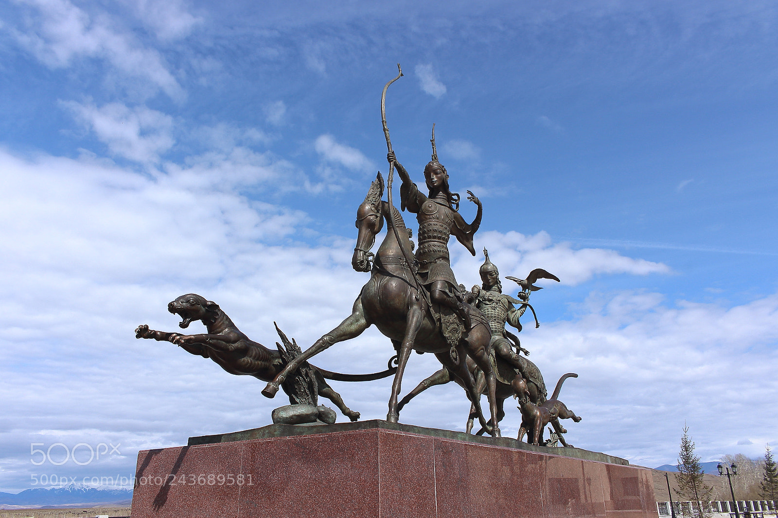 Canon EOS 100D (EOS Rebel SL1 / EOS Kiss X7) sample photo. The sculptural ensemble tsar photography