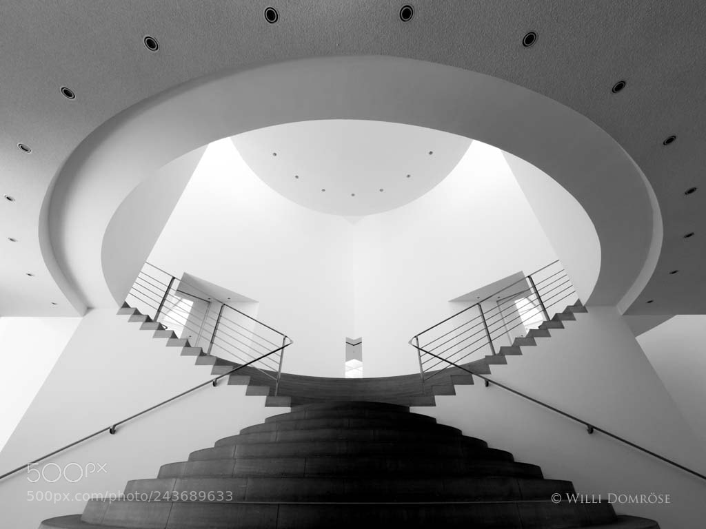 Olympus OM-D E-M1 Mark II sample photo. Staircase photography