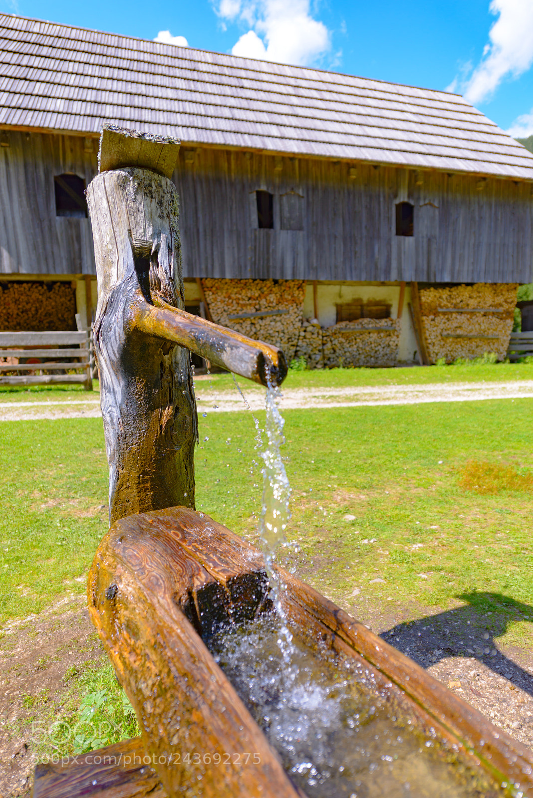 Nikon D600 sample photo. Traditional wooden water trough photography