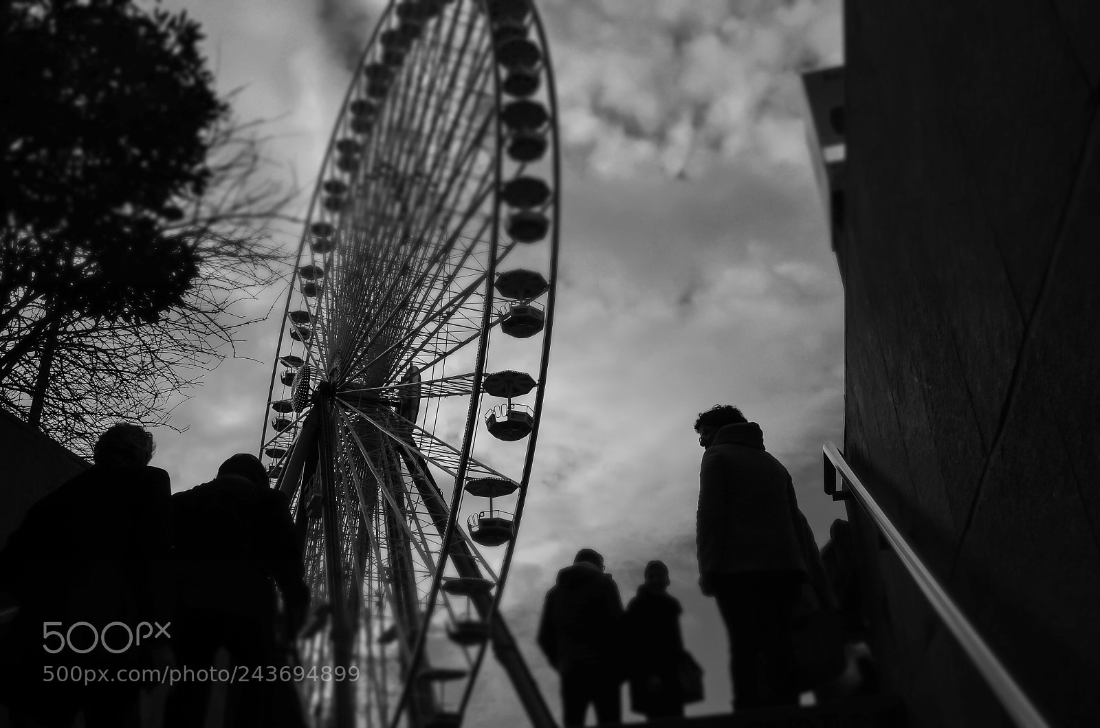 Nikon D5100 sample photo. La roue de la photography