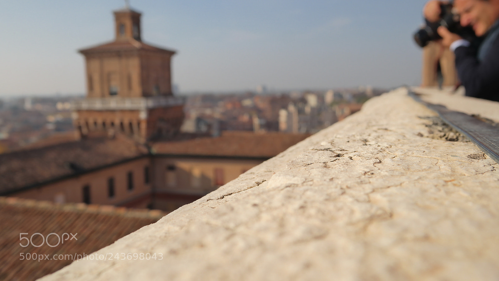 Samsung NX2000 sample photo. Different points of view photography