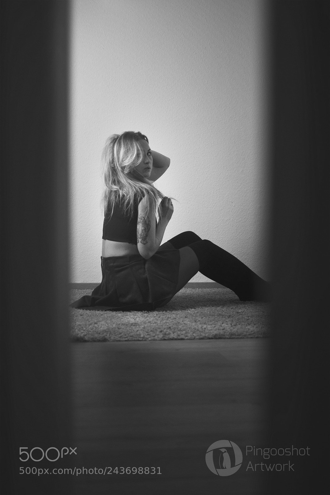 Canon EOS 550D (EOS Rebel T2i / EOS Kiss X4) sample photo. Inked girl photography