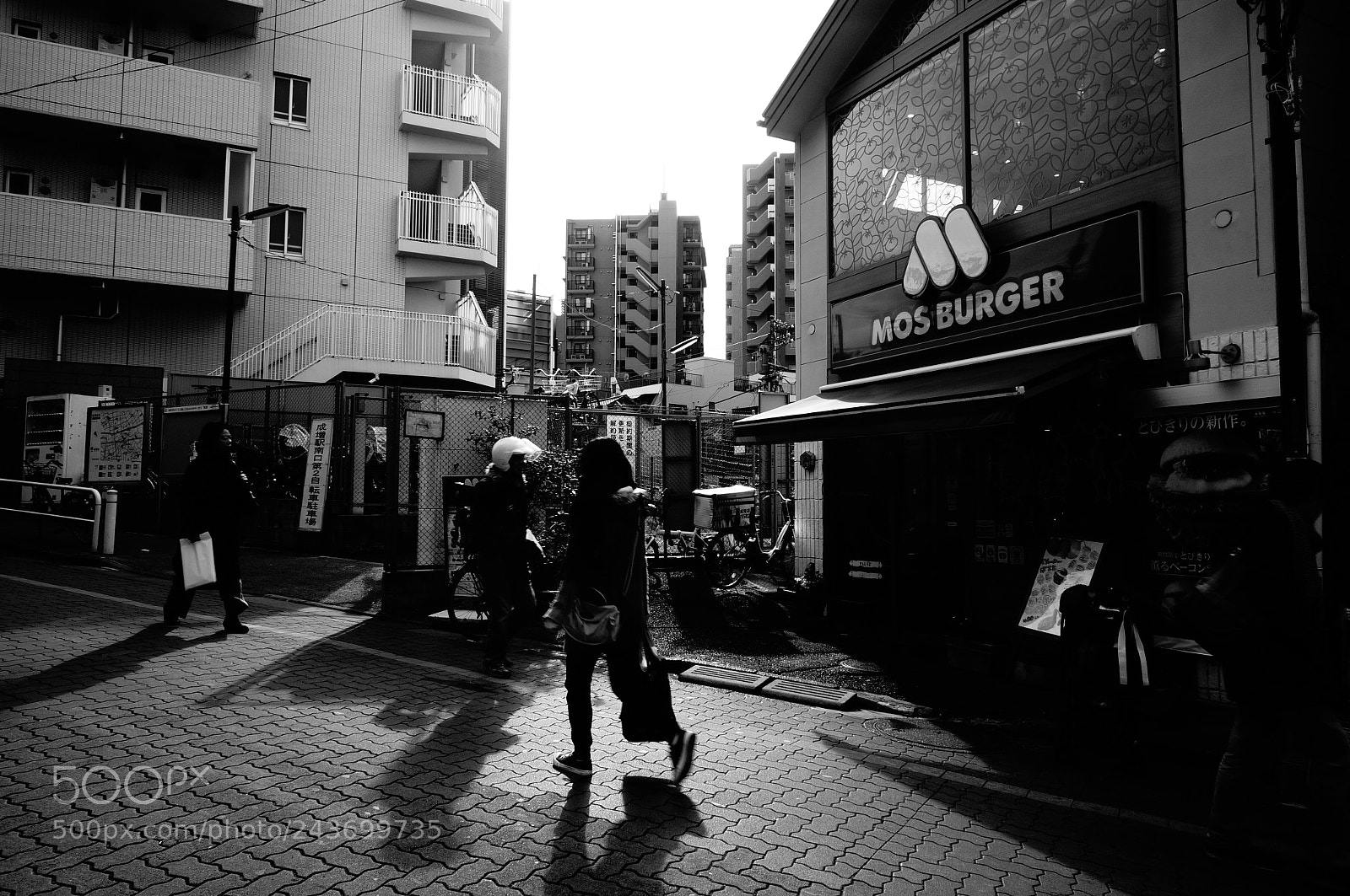 Sony Alpha NEX-5T sample photo. Streets photography