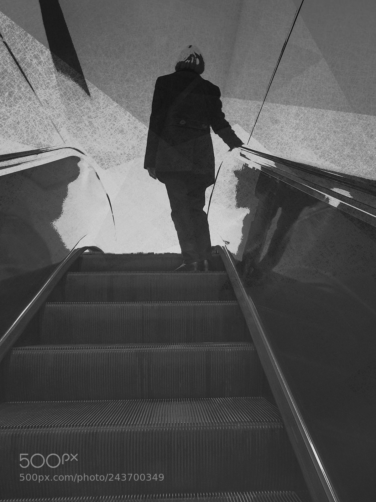 Nikon Coolpix P900 sample photo. Escalator photography