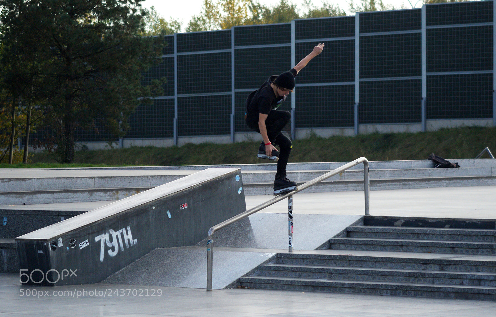 Sony Alpha DSLR-A200 sample photo. Inline skates photography