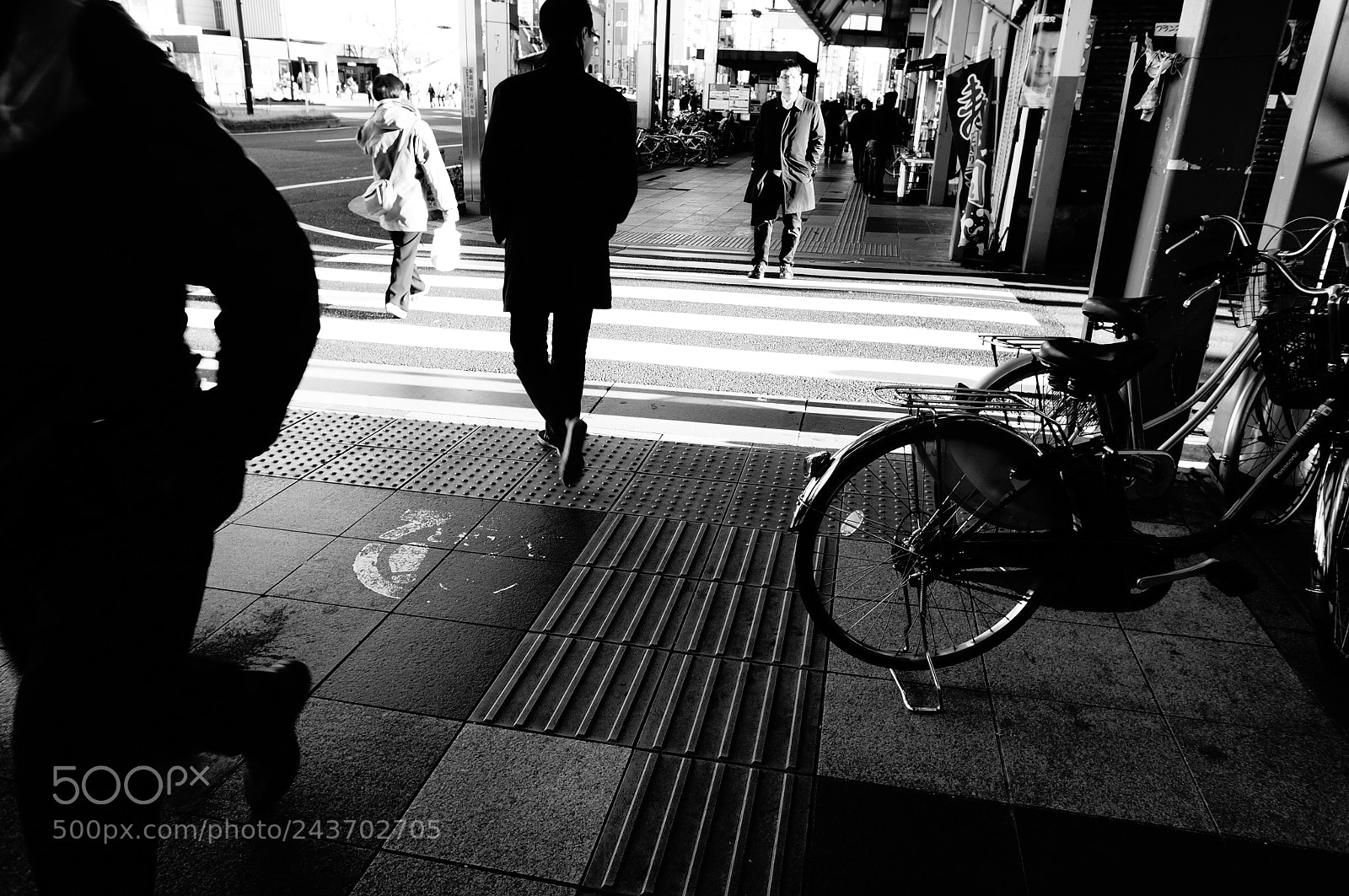 Sony Alpha NEX-5T sample photo. Standing photography