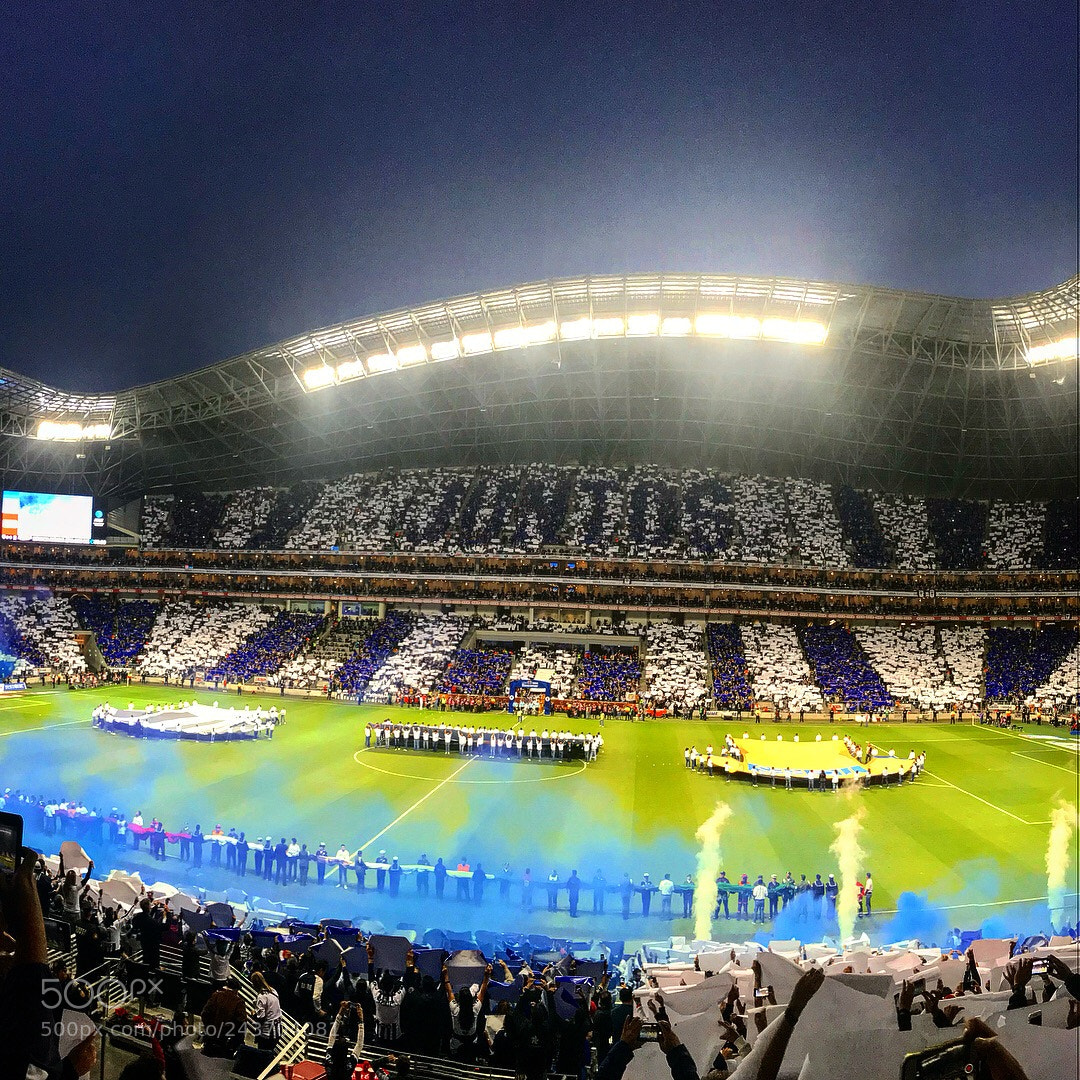Apple iPhone 7 sample photo. Estadio bbva bancomer photography