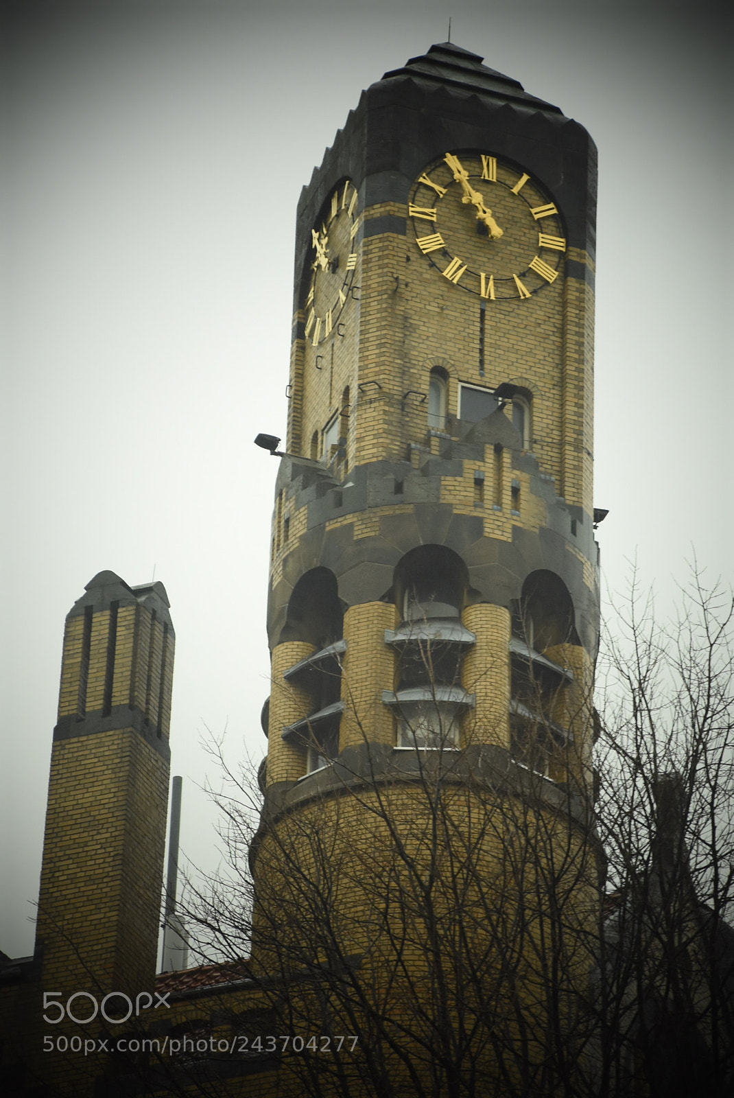 Nikon D3400 sample photo. Horloge photography