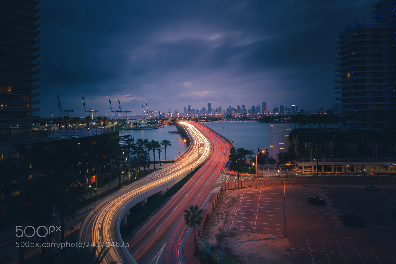 Sony a7R III sample photo. Traffic photography