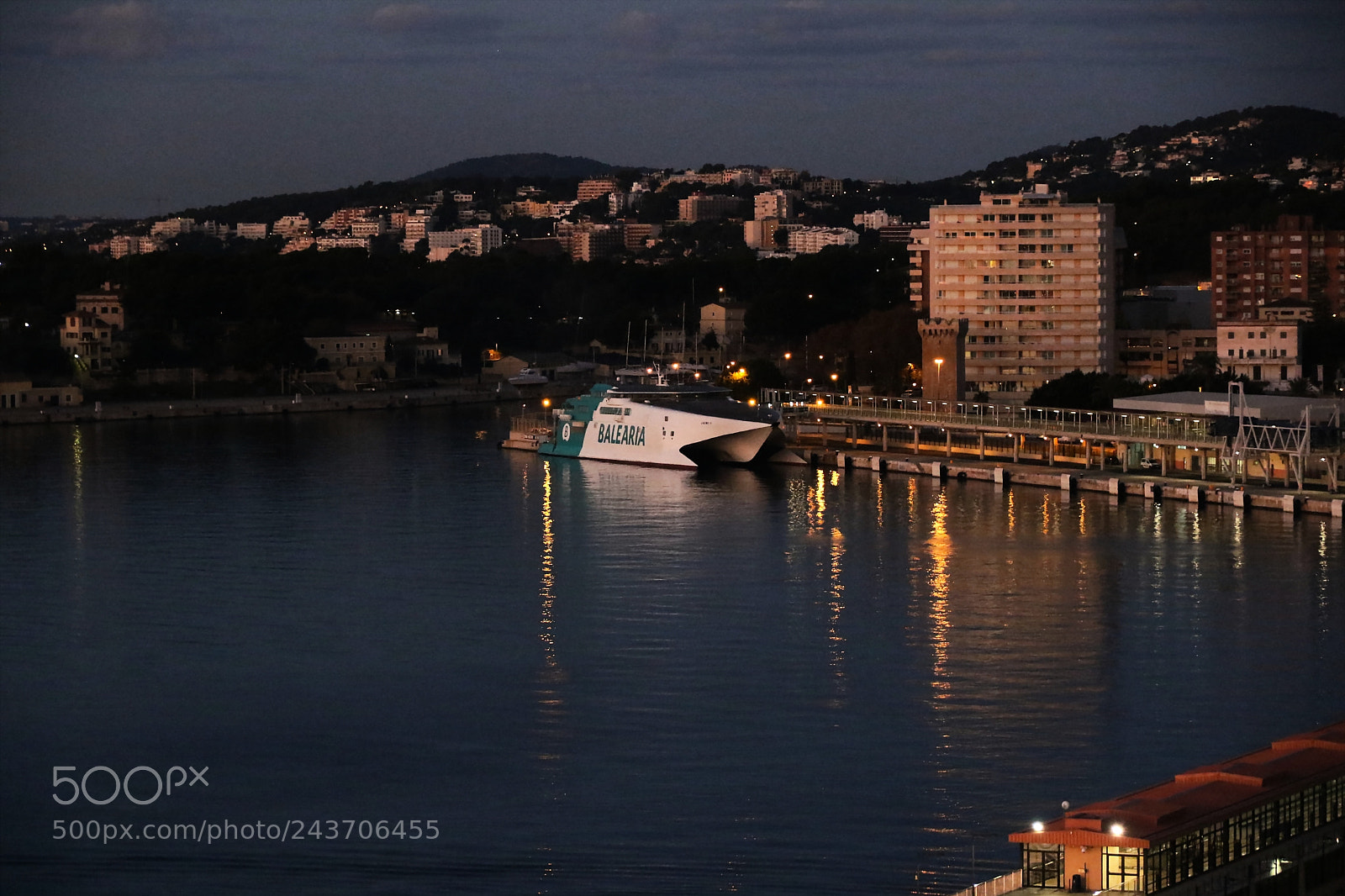 Canon EOS 7D Mark II sample photo. Ferry at twilight in photography