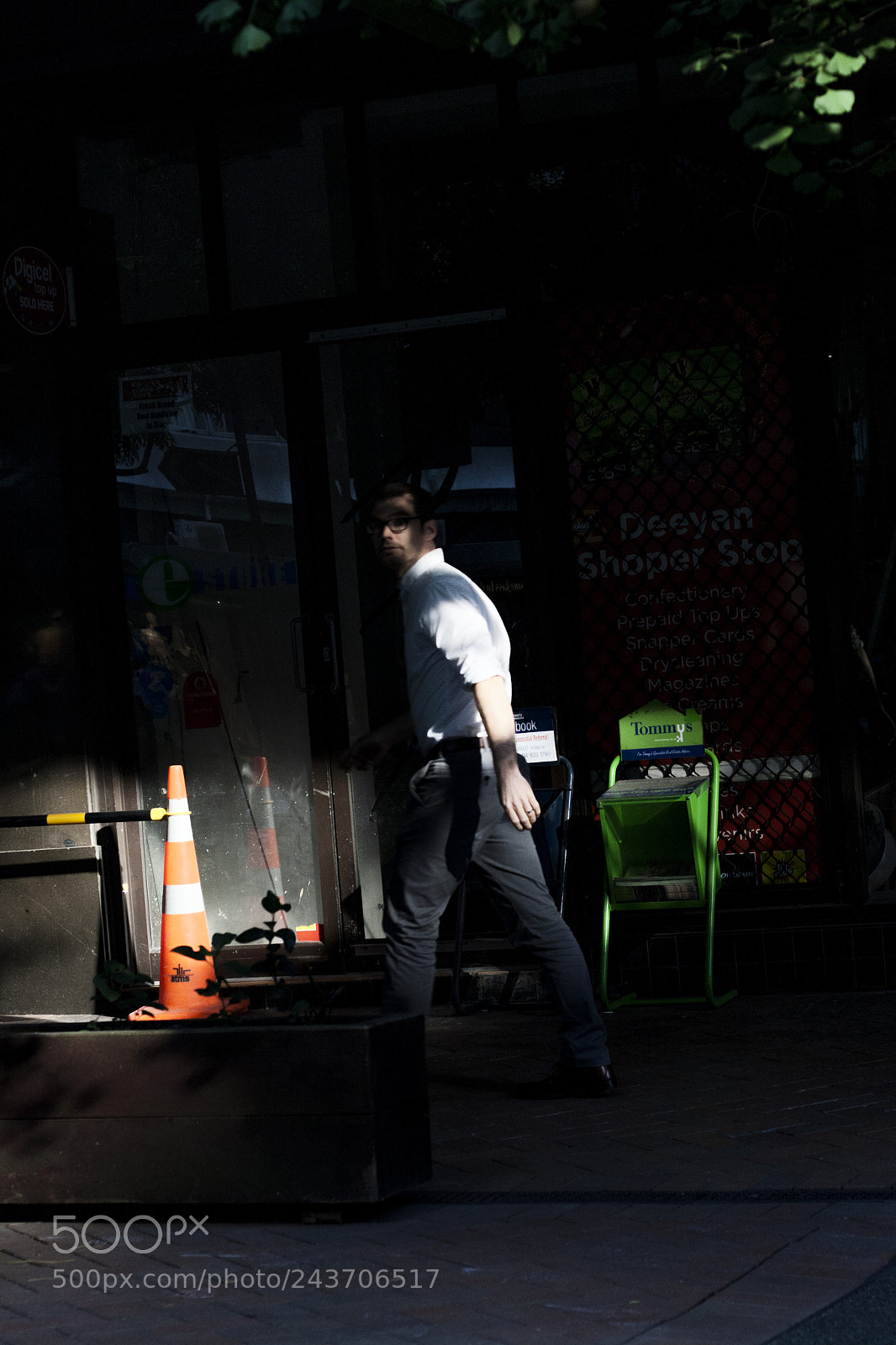 Canon EOS 1000D (EOS Digital Rebel XS / EOS Kiss F) sample photo. Hunter street revisited [day 88] photography