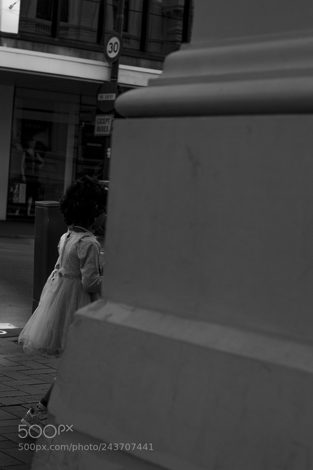 Canon EOS 1000D (EOS Digital Rebel XS / EOS Kiss F) sample photo. Cbd wander [day 89] photography
