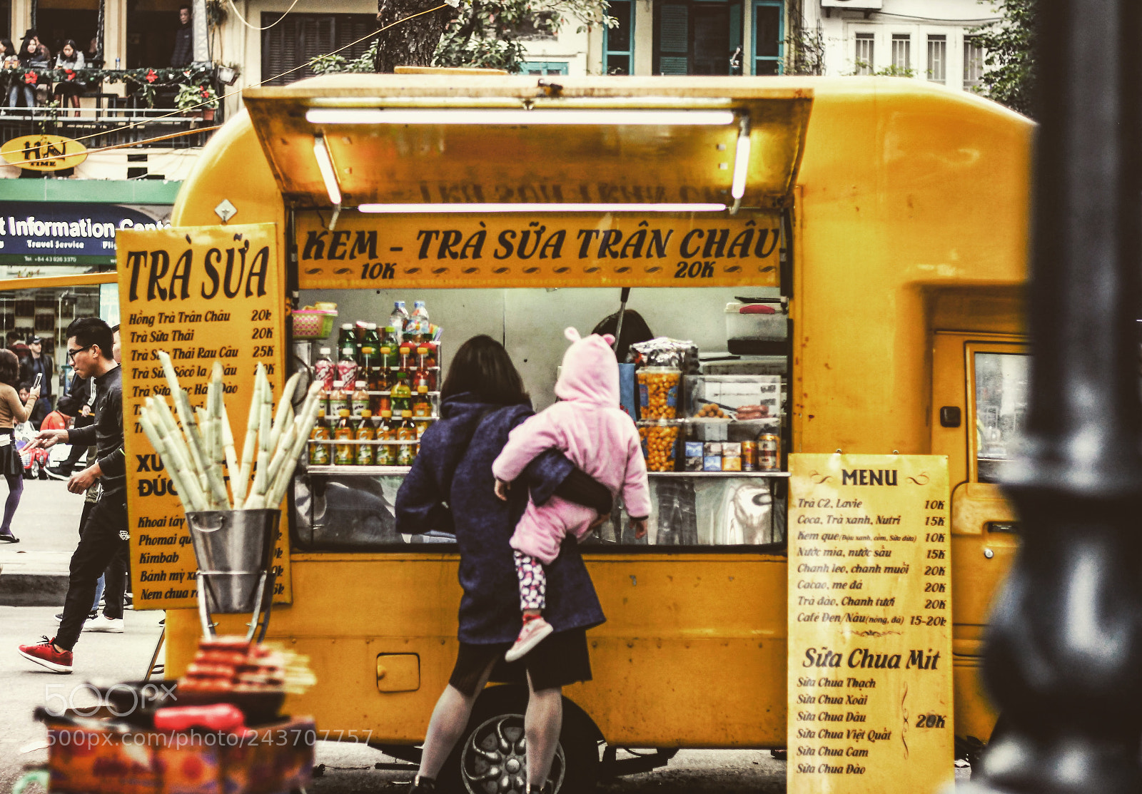Canon EOS 60D sample photo. Milk tea photography