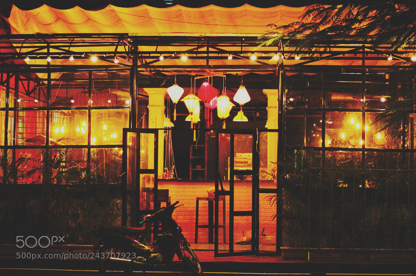Canon EOS 60D sample photo. H i an trong photography