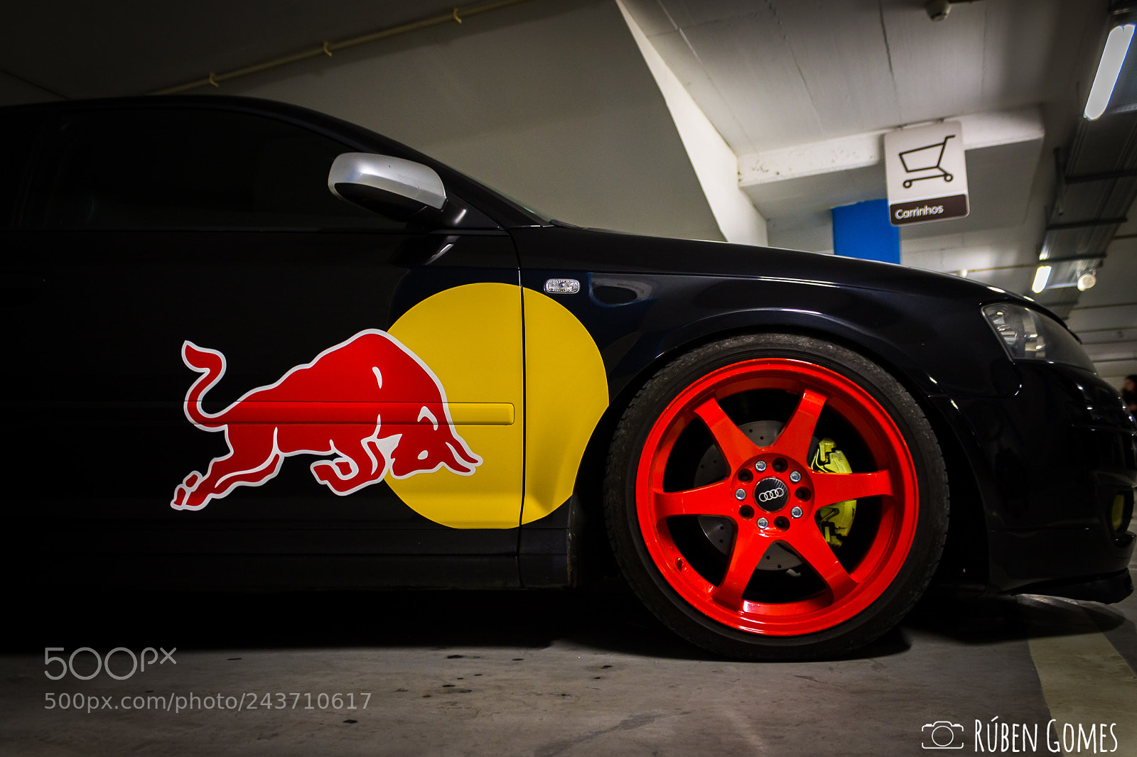 Canon EOS 1100D (EOS Rebel T3 / EOS Kiss X50) sample photo. Red bull photography