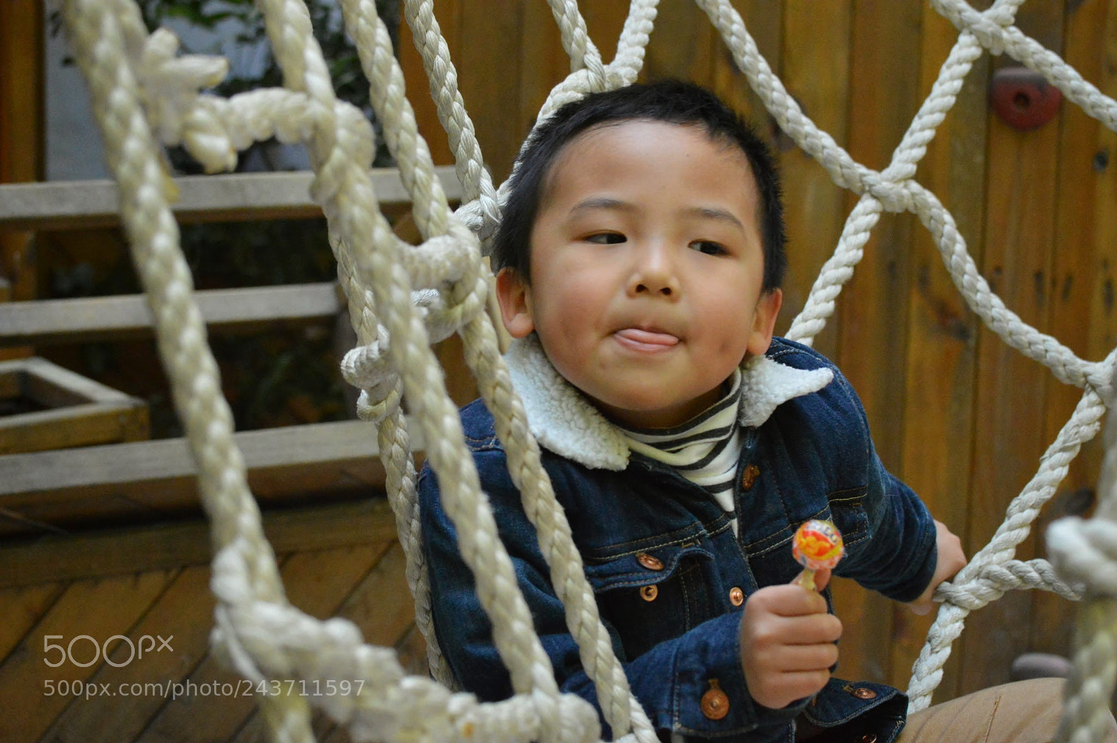 Nikon D3200 sample photo. The people of zunyi photography