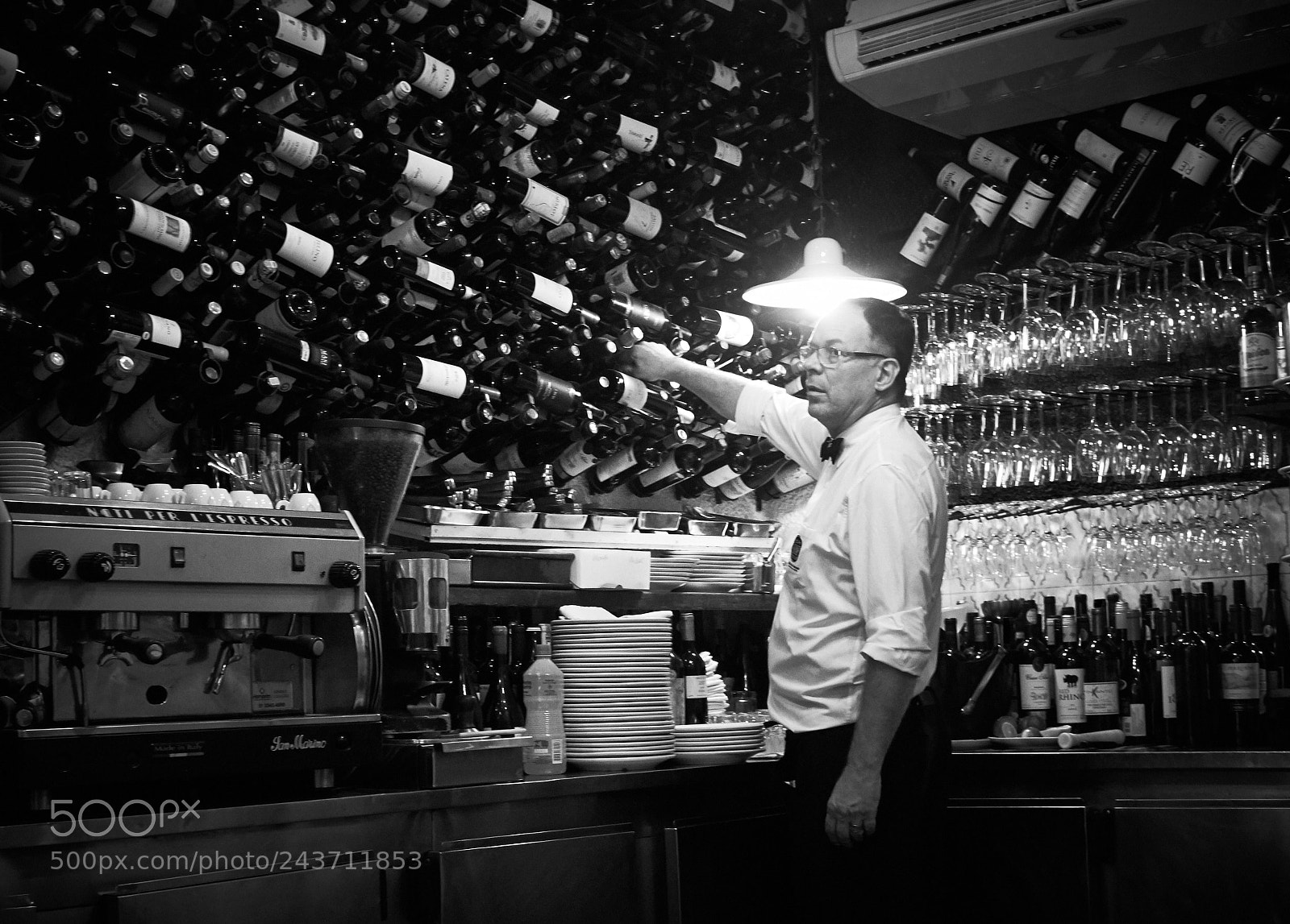 Fujifilm X-T10 sample photo. Wine man photography