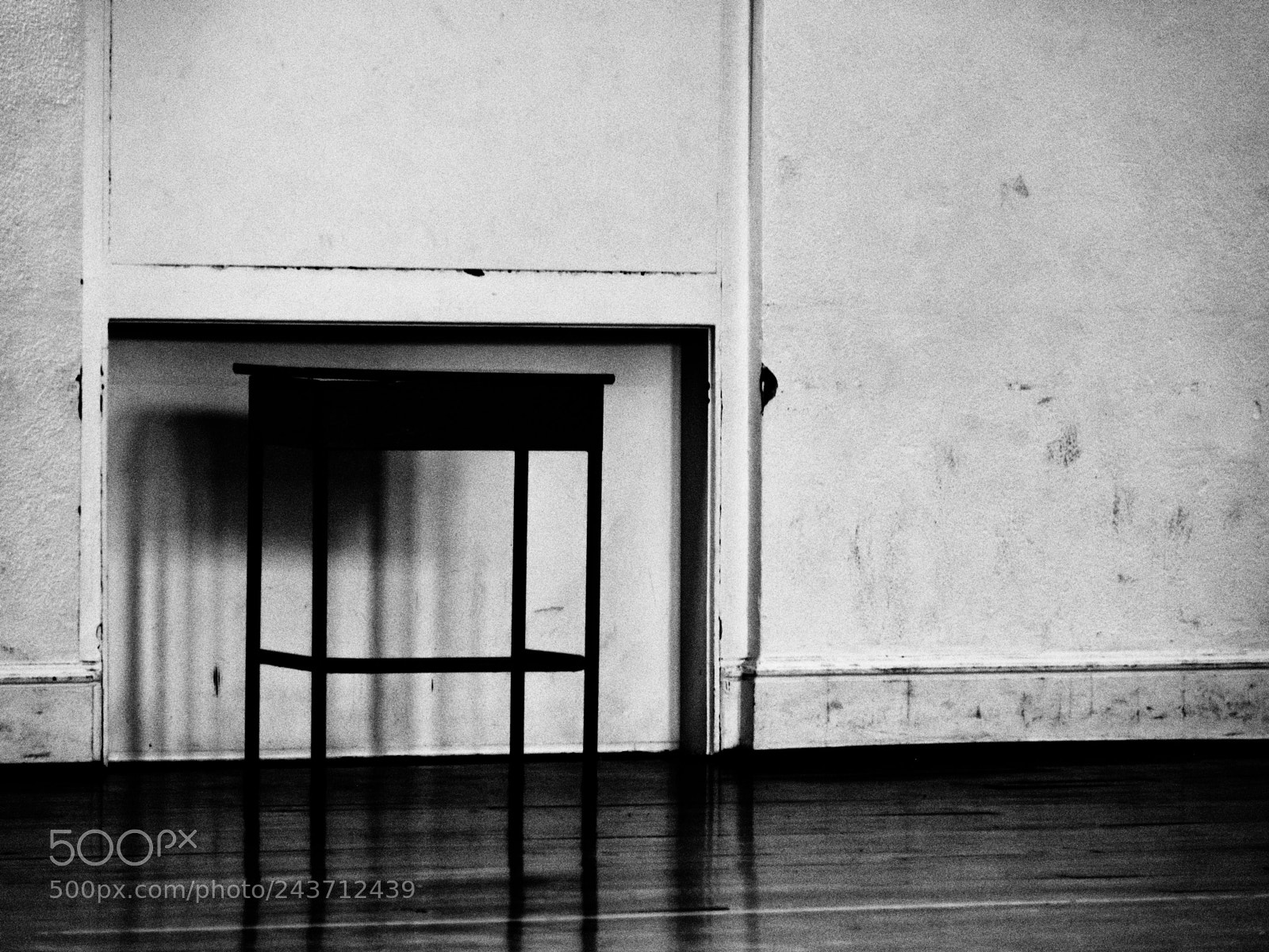Fujifilm X-Pro2 sample photo. Desk by the wall photography