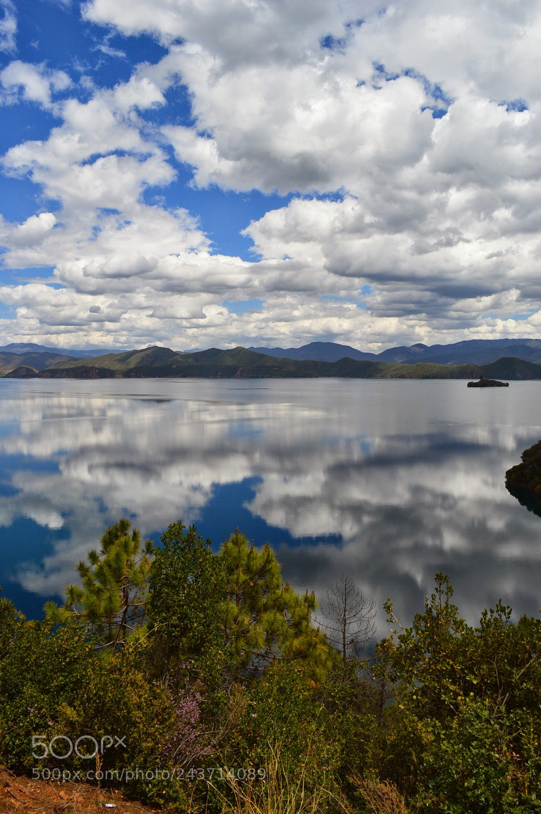 Nikon D3200 sample photo. Lugu hu lake national photography